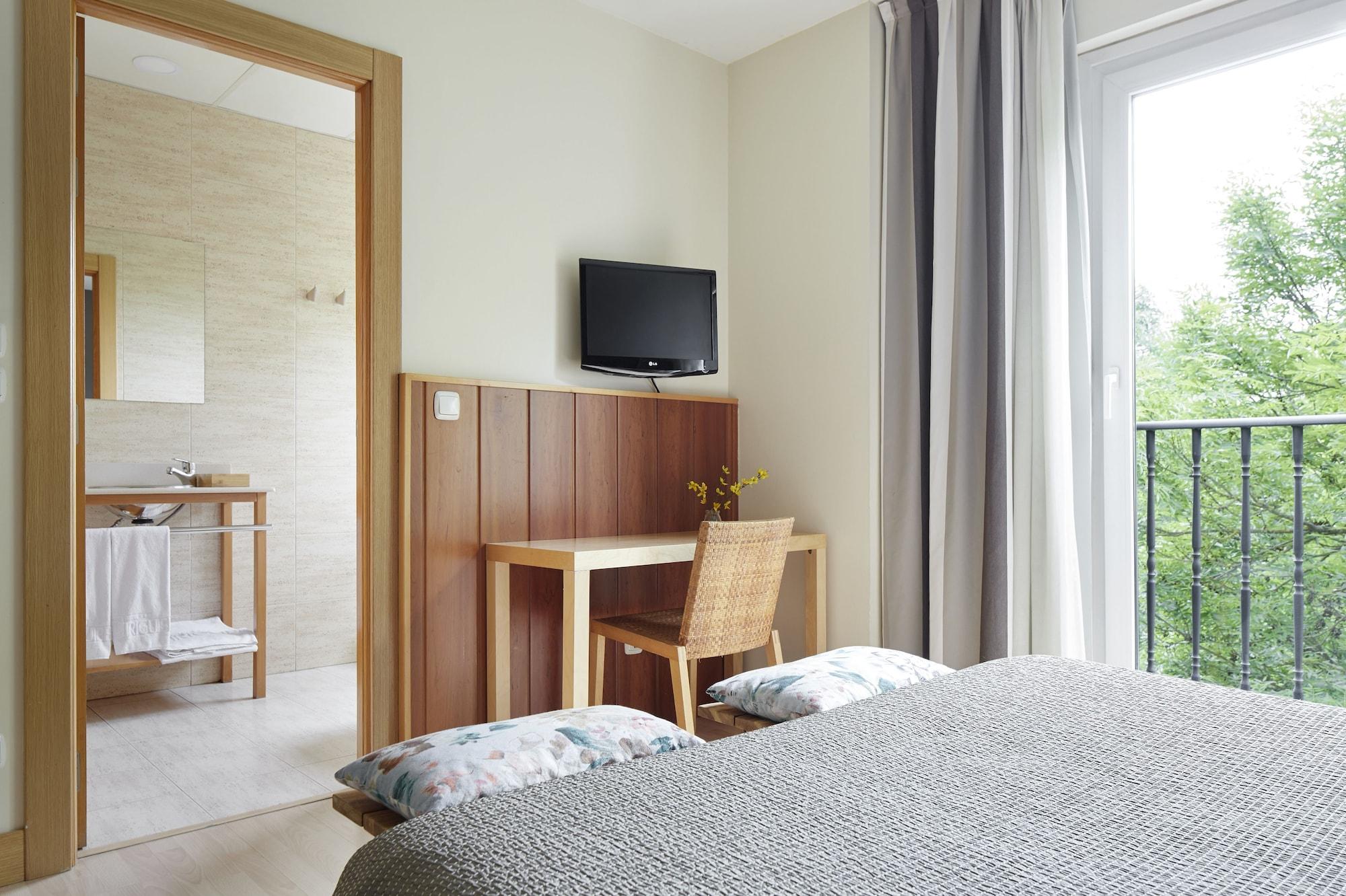 Hotel Iriguibel Huarte Pamplona Exteriör bild